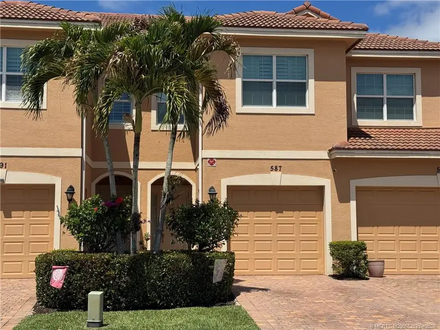 587 SW Glen Crest Way, Stuart, FL 34997 - #2