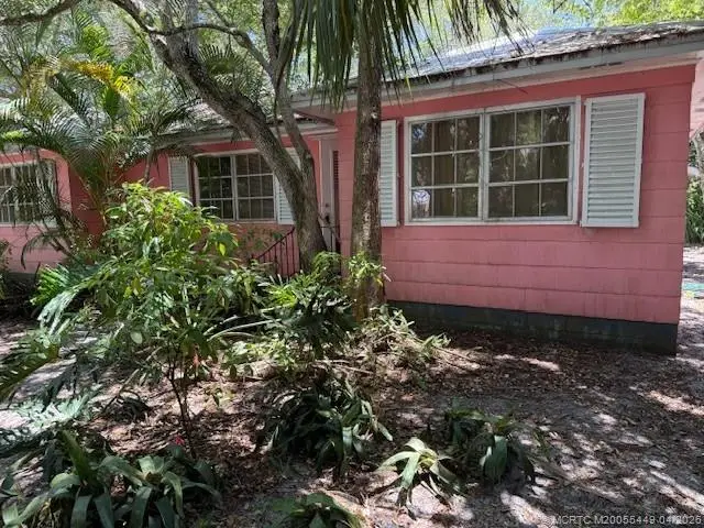 713 SW Bryant Avenue, Stuart, FL 34994 - #1