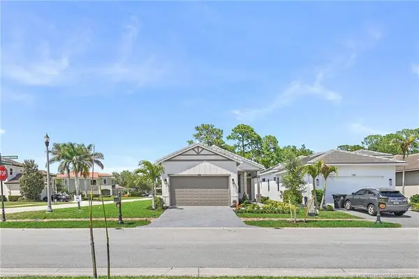 104 SE Strada Cervaro, Port St Lucie, FL 34952