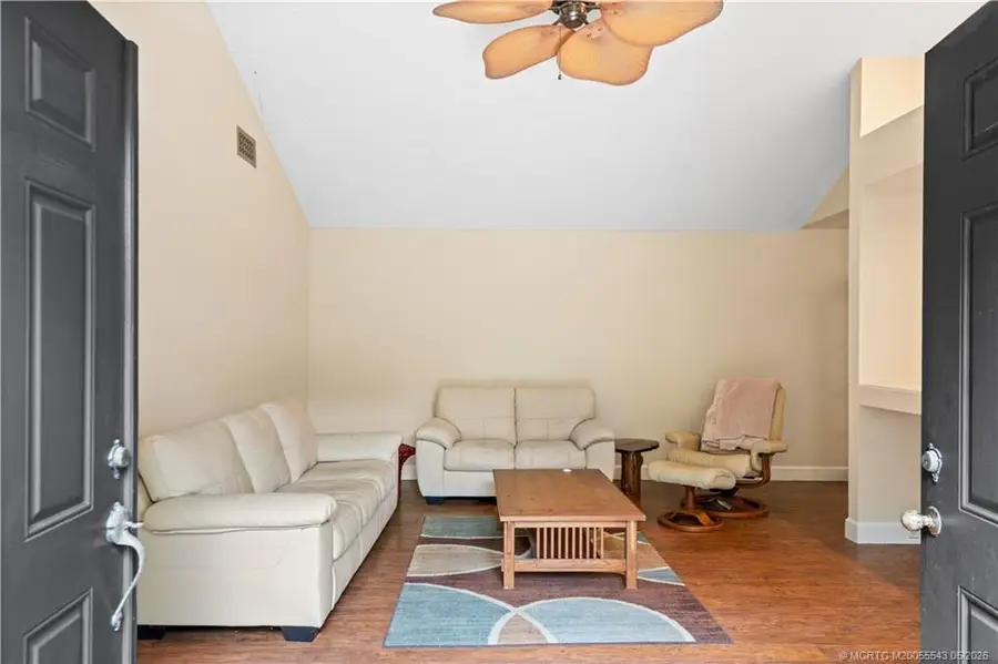 2725 SW Bridgeway Street, Palm City, FL 34990 - #2