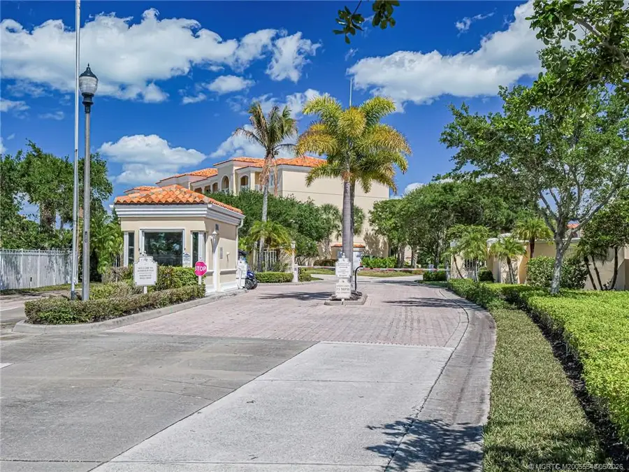 10 Harbour Isle Drive E #106, Fort Pierce, FL 34949 - #3