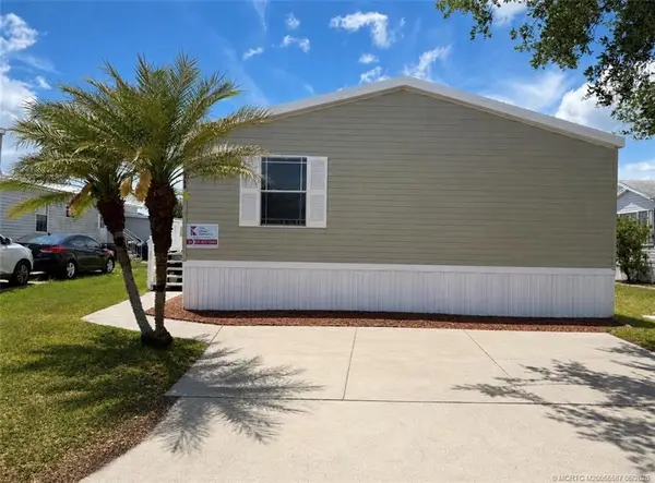 3484 Newberry Way, St Cloud, FL 34772