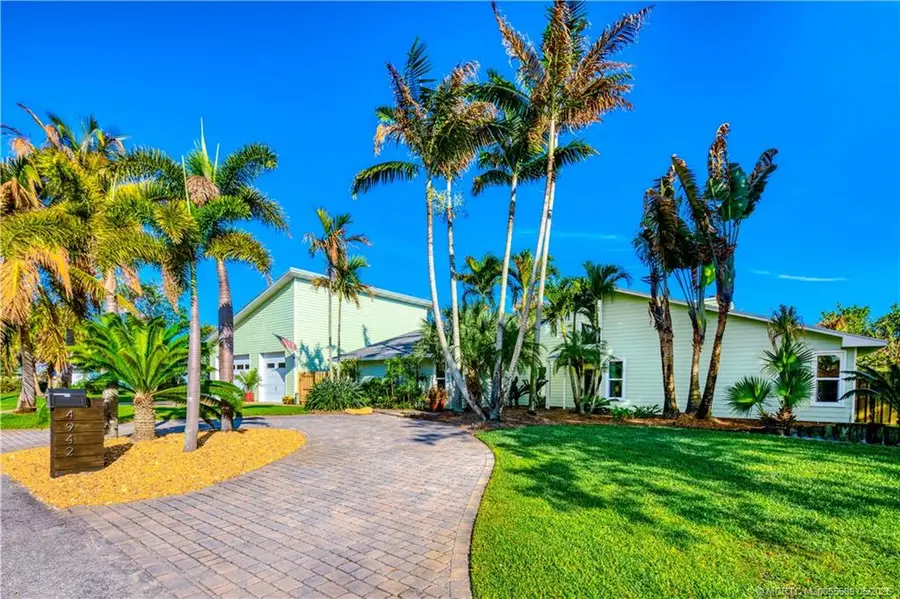 4942 SE Bayshore Terrace, Stuart, FL 34997 - #2
