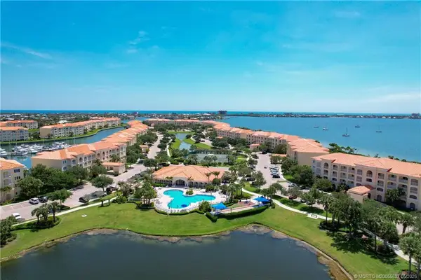 36 Harbour Isle Drive W #PH 02, Fort Pierce, FL 34949