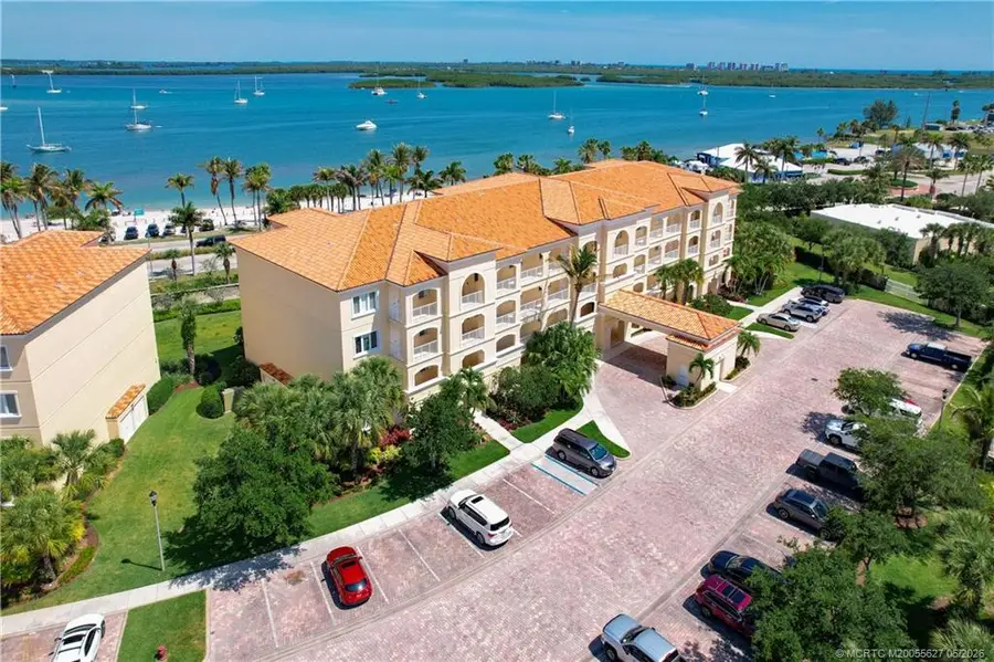 36 Harbour Isle Drive W #PH 02, Fort Pierce, FL 34949 - #3