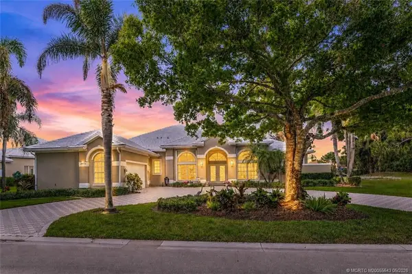 2074 SW Bradford Place, Palm City, FL 34990