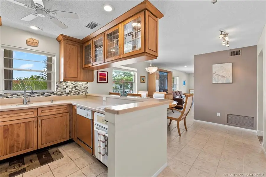 2600 SE Ocean Boulevard #EE15, Stuart, FL 34996 - #2