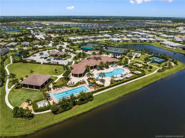 600 SE Villandry Way, Port St Lucie, FL 34984
