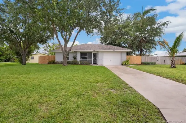 1094 NW 14 Th Street, Stuart, FL 34994