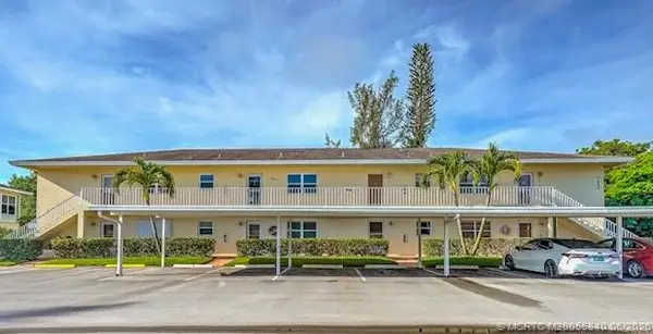 2950 SE Ocean Boulevard #122-6, Stuart, FL 34996