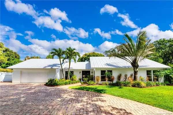 10 Ridgeland Drive, Stuart, FL 34996