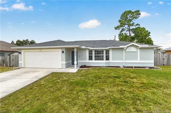 3882 SW Ruark Street, Port St Lucie, FL 34953