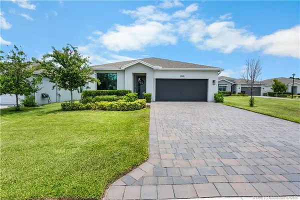 2005 NE Ocean Dunes Drive, Jensen Beach, FL 34957