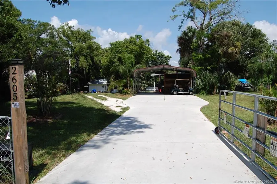 2605 SE 44th Avenue, Okeechobee, FL 34974 - #2