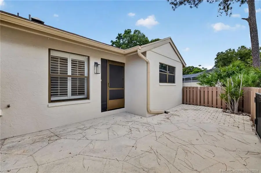 2084 SW Silver Pine Way #122H, Palm City, FL 34990 - #3