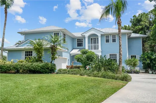 1859 NE Victorian Lane, Jensen Beach, FL 34957