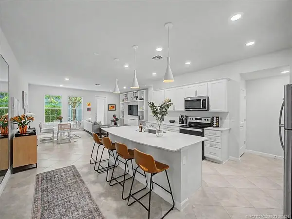 1855 SE Tarni Way, Stuart, FL 34996