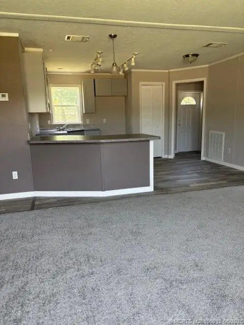 699 4th Street, Moore Haven, FL 33471 - #3