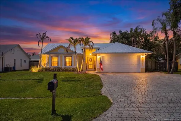 2326 SE Luau Avenue, Port St Lucie, FL 34952