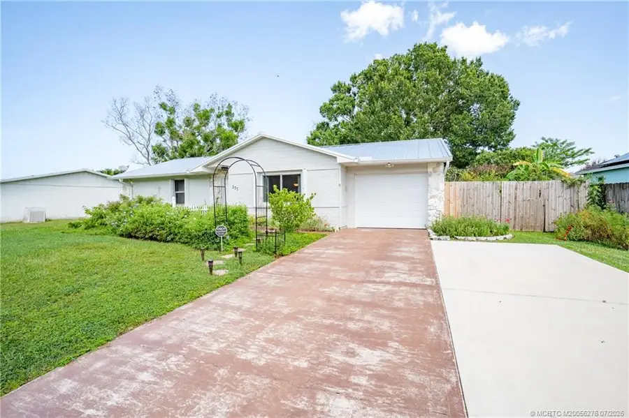 537 NW Sagamore Terrace, Port Saint Lucie, FL 34983 - #2