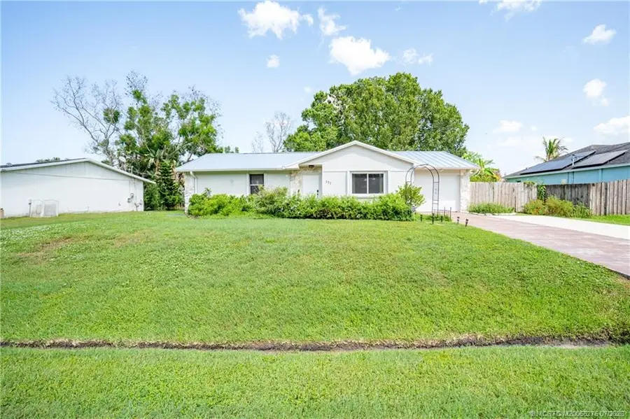 537 NW Sagamore Terrace, Port Saint Lucie, FL 34983 - #3
