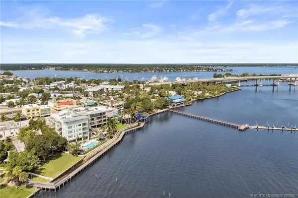 41 Seminole Sw Street #310, Stuart, FL 34994