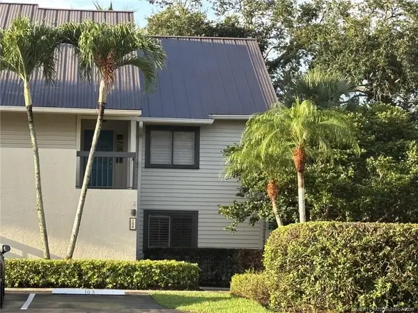 5152 SE Club Way #104, Stuart, FL 34997