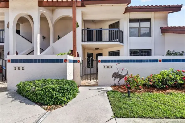 3470 SE Martinique Trace #103, Stuart, FL 34997