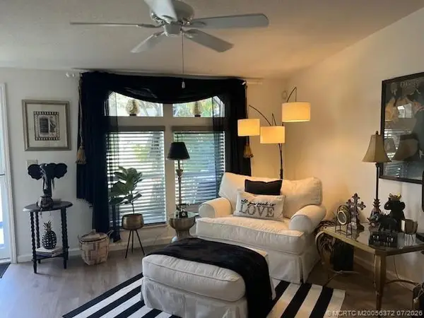 2555 Pga Boulevard #157, Palm Beach Gardens, FL 33410