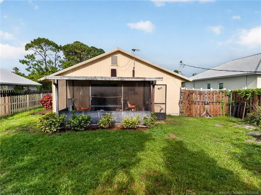 1625 22nd Avenue Sw, Vero Beach, FL 32962 - #2