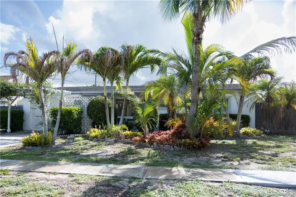 8695 SE Janice Drive, Hobe Sound, FL 33455 - #1