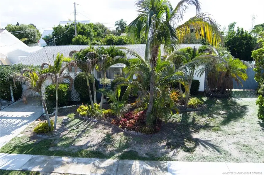 8695 SE Janice Drive, Hobe Sound, FL 33455 - #2