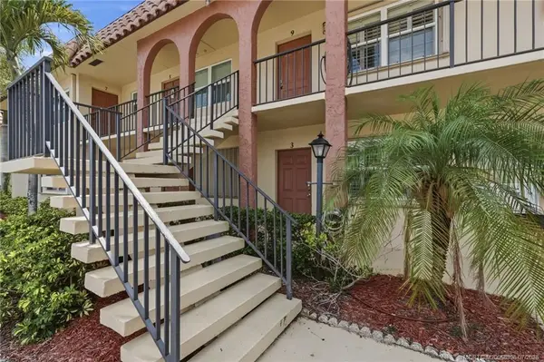 2600 S Kanner Highway #G9, Stuart, FL 34994