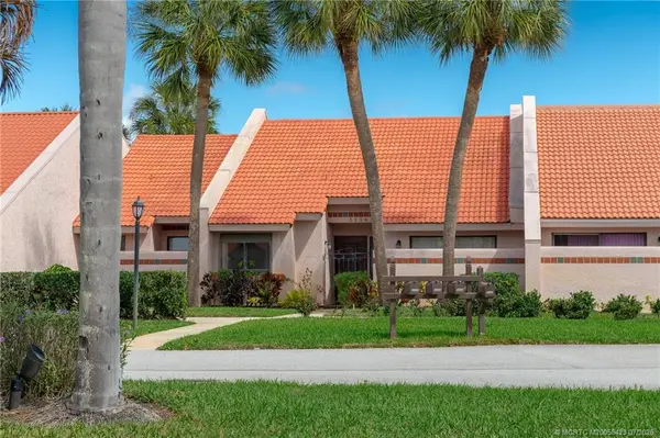 3504 SE Sandpiper Circle, Port St Lucie, FL 34952