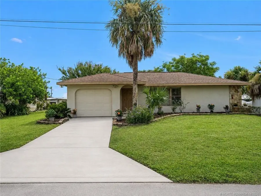 104 Sheridan Lane, Jensen Beach, FL 34957 - #2