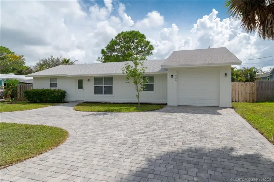 8300 SE Camellia Drive, Hobe Sound, FL 33455 - #2
