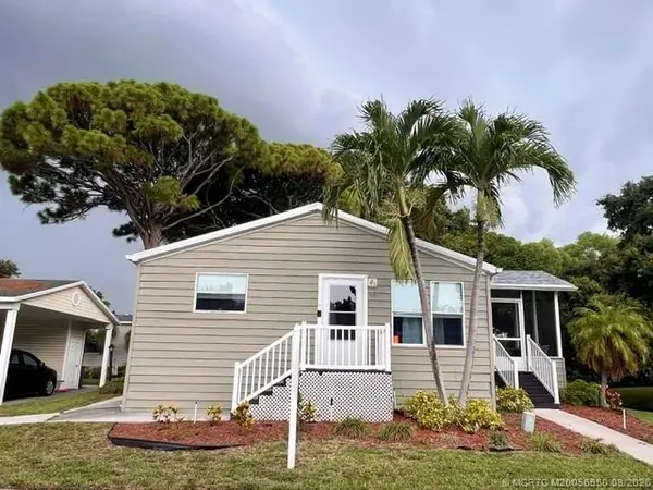 2555 Pga Boulevard #103, Palm Beach Gardens, FL 33410