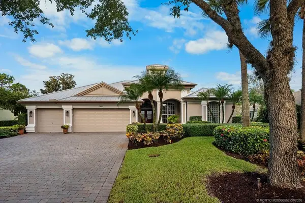 7960 SE Sequoia Drive, Hobe Sound, FL 33455