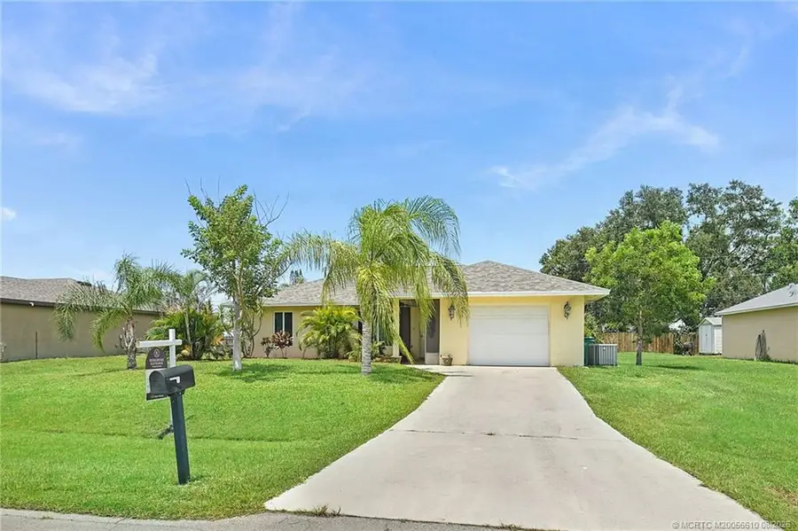 537 NW Billiar Avenue, Port Saint Lucie, FL 34983 - #3
