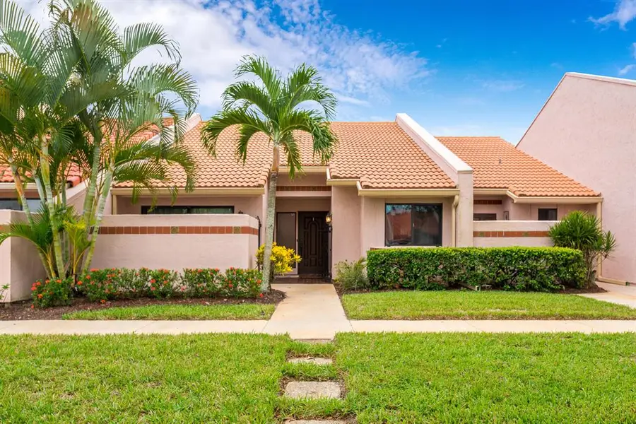 3513 SE Sandpiper Circle, Port Saint Lucie, FL 34952 - #3