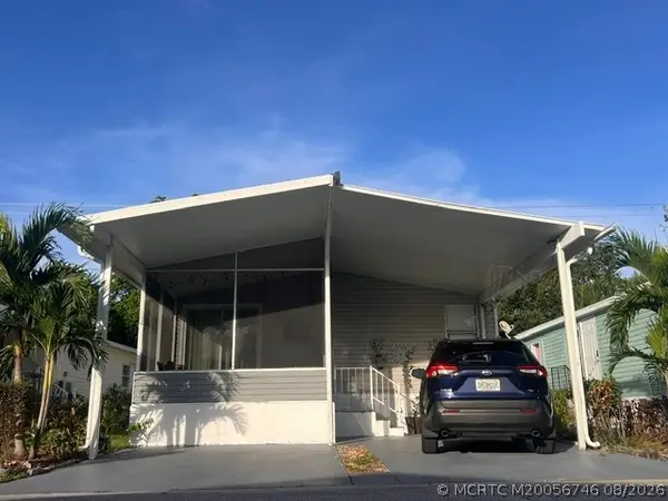 40 Plantation Boulevard, Lake Worth, FL 33467