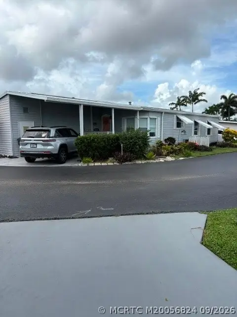 6055 Seashore Drive, Lake Worth, FL 33462