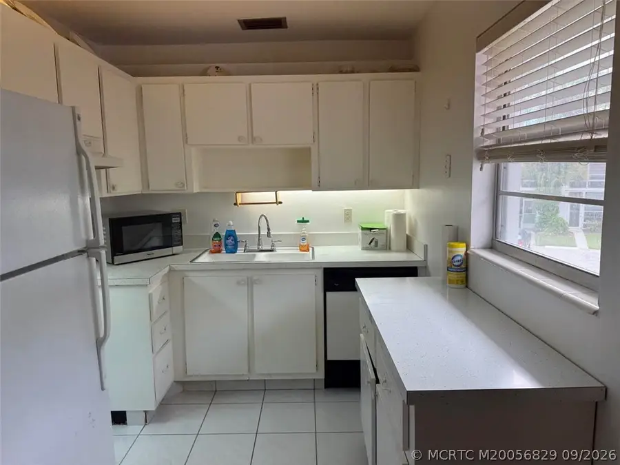 2600 SE Ocean Boulevard #J-12, Stuart, FL 34996 - #2
