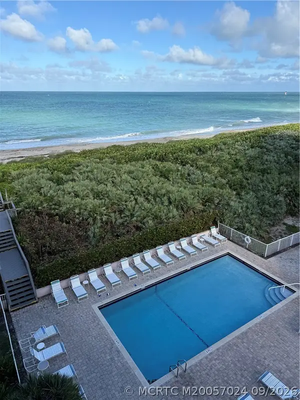 429 NE Tradewind Lane #403, Stuart, FL 34996