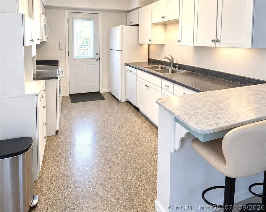 1621 NE Maureen Court Ne, Jensen Beach, FL 34957 - #3