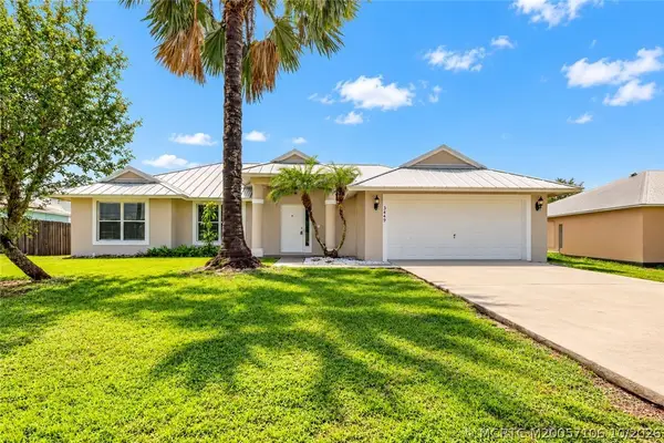 3449 SW Englewood Street Sw, Port St Lucie, FL 34953