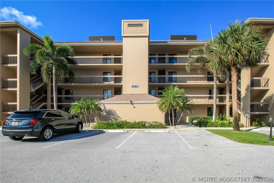 4680 NE Sandpebble Trace #302, Stuart, FL 34996 - #3