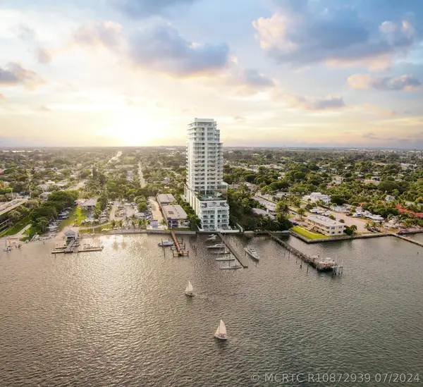4714 N Flagler Drive #802, West Palm Beach, FL 33407