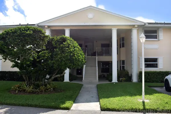 500 Grove Isle Circle #103, Vero Beach, FL 32962