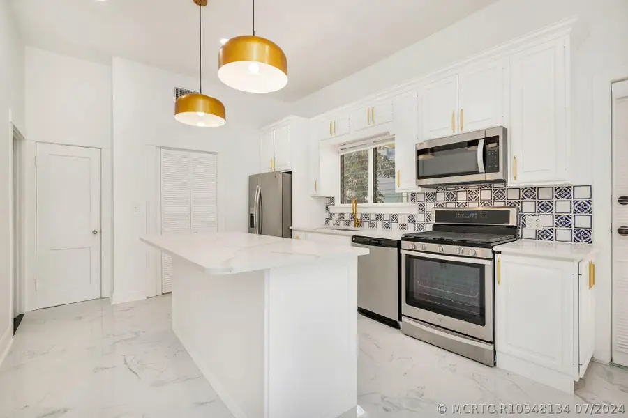 232 Rugby Road, West Palm Beach, FL 33405 - #3